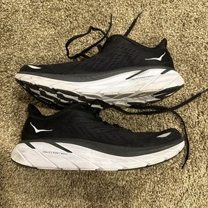 HOKA Clifton 8